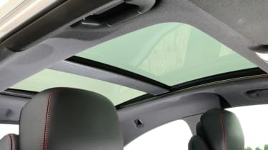 Mercedes C-Class Coupe panoramic roof