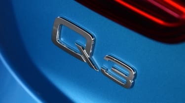 Audi Q3 - Q3 badge