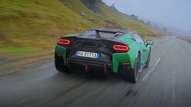 Lamborghini Temerario Alleggerita - rear tracking