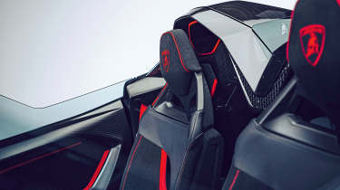 Lamborghini Fenomeno Roadster - seats