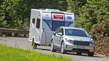 towing in an electric car