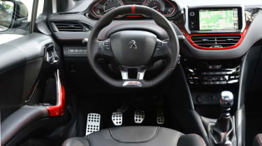 Peugeot 208 GTi dashboard
