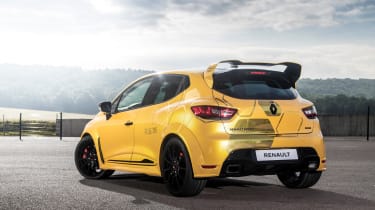 Renault Clio RenaultSport R.S.16 2016 - rear quarter