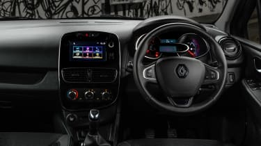 Renault Clio Urban Nav - dash