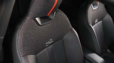 MINI John Cooper Works - seats
