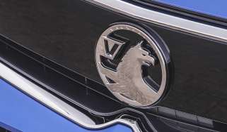 Vauxhall badge