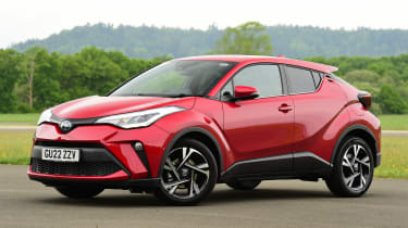 Toyota C-HR - front static