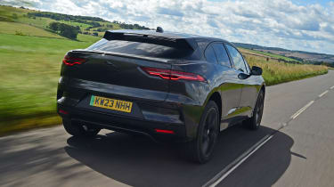 Jaguar I-Pace 2023 facelift - rear tracking