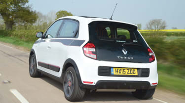 Renault Twingo - rear tracking