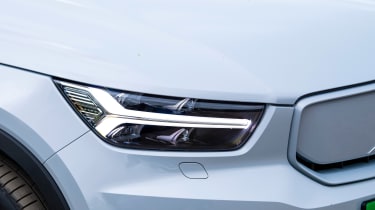 Volvo XC40 Recharge - headlight