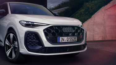 Audi Q5 e-hybrid - front detail