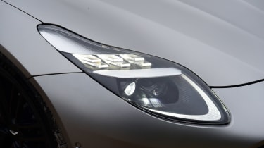 Aston Martin DB12 - front light
