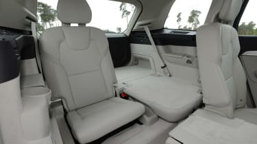 Volvo XC90 seats