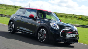 MINI JCW - front tracking
