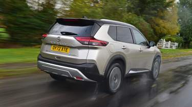 Used Nissan X-Trail - rear