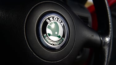 Skoda Octavia vRS Mk1 - steering wheel detail