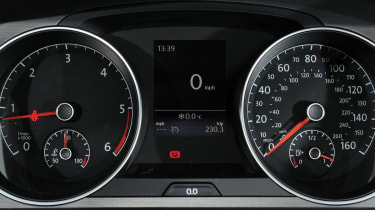 Volkswagen Golf dials