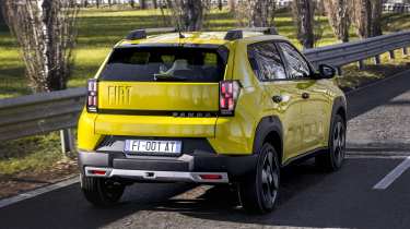 Fiat Grande Panda La Prima - rear cornering 