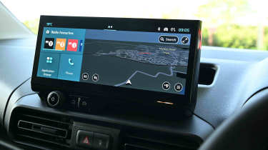 Citroen Berlingo Van - infotainment screen
