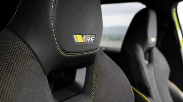 Skoda Elroq vRS - head rest