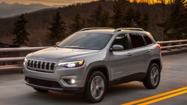 2018 Jeep Cherokee front quarter action