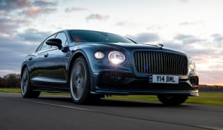Bentley Flying Spur V8 S - front