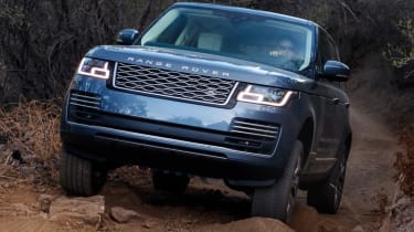 New Range Rover PHEV 2017 review - rough terrain