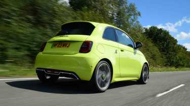 Abarth 500e - rear 3/4 tracking