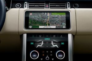 Range Rover review - centre console