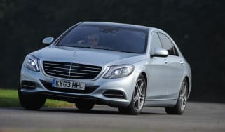 Mercedes S350 corner