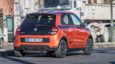 Renault Twingo GT - rear tracking