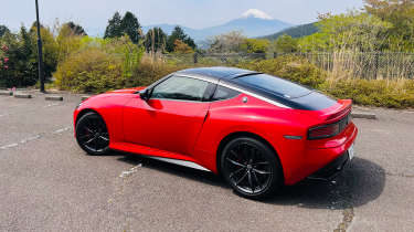 Nissan Z - rear static