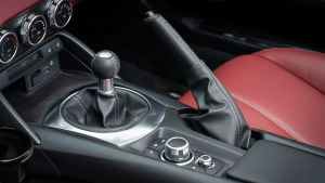 Mazda%20MX-5%20R-Sport%20UK%202020-9.jpg