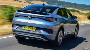 Volkswagen ID.5 - rear tracking