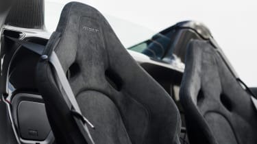 McLaren 765LT Spider - seat detail