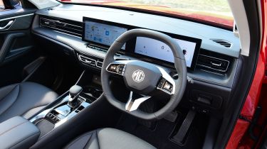 New MG HS - interior 