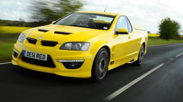 Vauxhall Maloo front action
