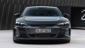 Audi RS e-tron GT - full front