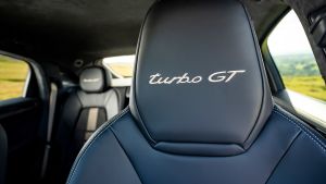 Porsche Cayenne Coupe Turbo GT - seat detail