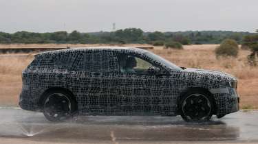 BMW iX3 prototype - side action