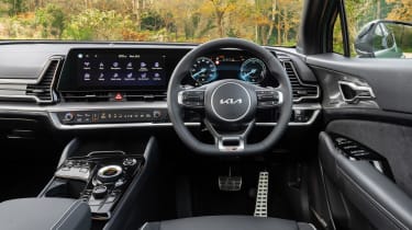 Kia Sportage - UK dash