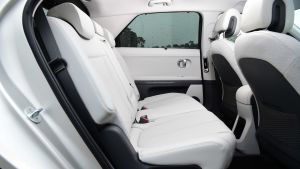 Hyundai Ioniq 5 - rear seats