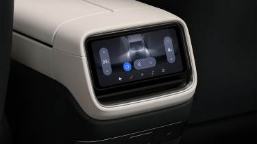 Xiaomi YU7 - rear climate controls