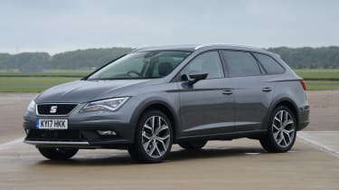 SEAT Leon X-Perience - front static