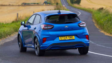 Ford Puma - rear cornering