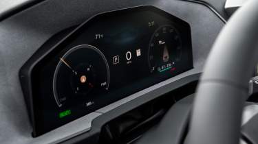 Lexus ES - dials