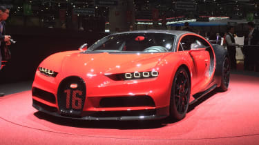 Bugatti Chiron Sport - Geneva front/side