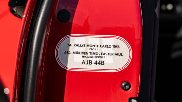 MINI 1965 Victory Edition - door sticker