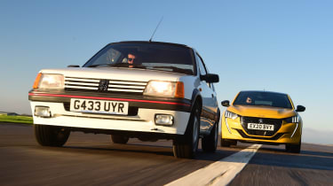 Peugeot 205 GTI vs Peugeot 208
