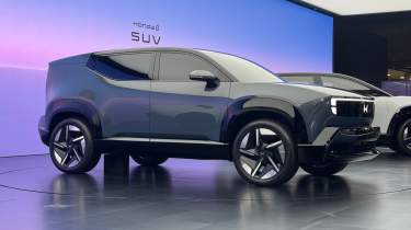 Honda 0 Alpha - side static